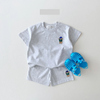 Babykleidungsset mit Bärenstickerei, bunte T-Shirts + lockere Shorts